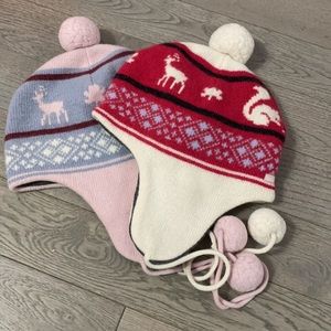 Girls winter hats with drawstrings, red and pink colors